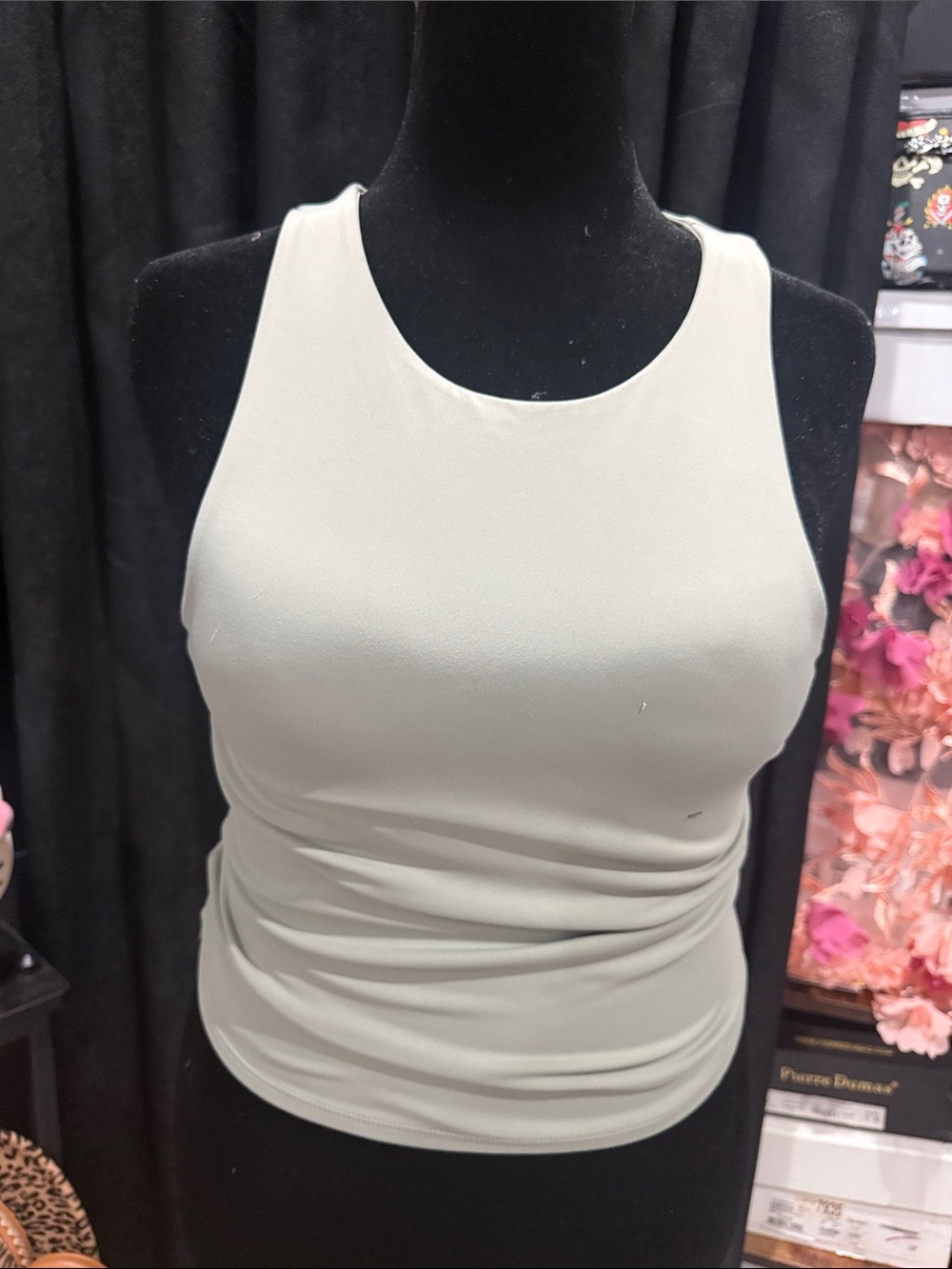 Express Scoop Neck Tank Top - Light Cream